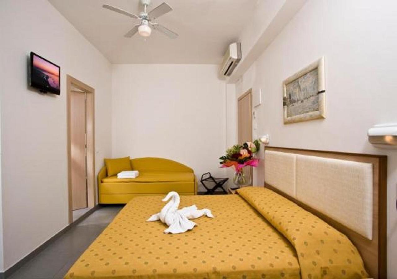 Hotel Nautilus Κατόλικα Δωμάτιο φωτογραφία
