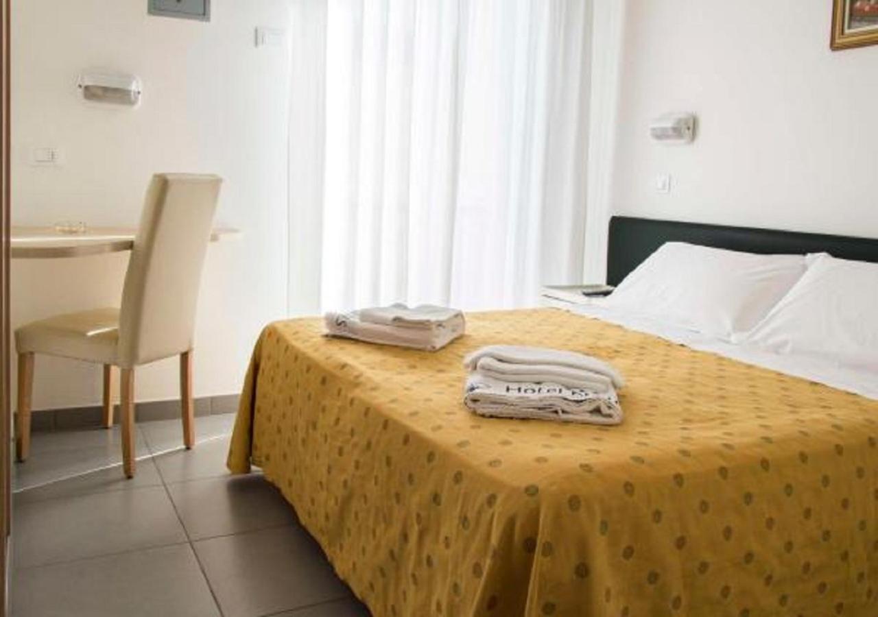 Hotel Nautilus Κατόλικα Δωμάτιο φωτογραφία
